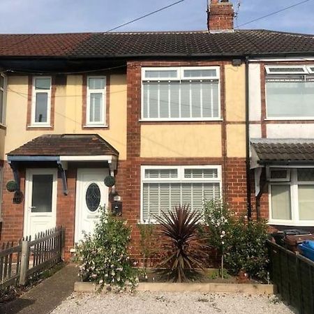Two Bedroom Terrace House With Parking Kingston upon Hull Ngoại thất bức ảnh